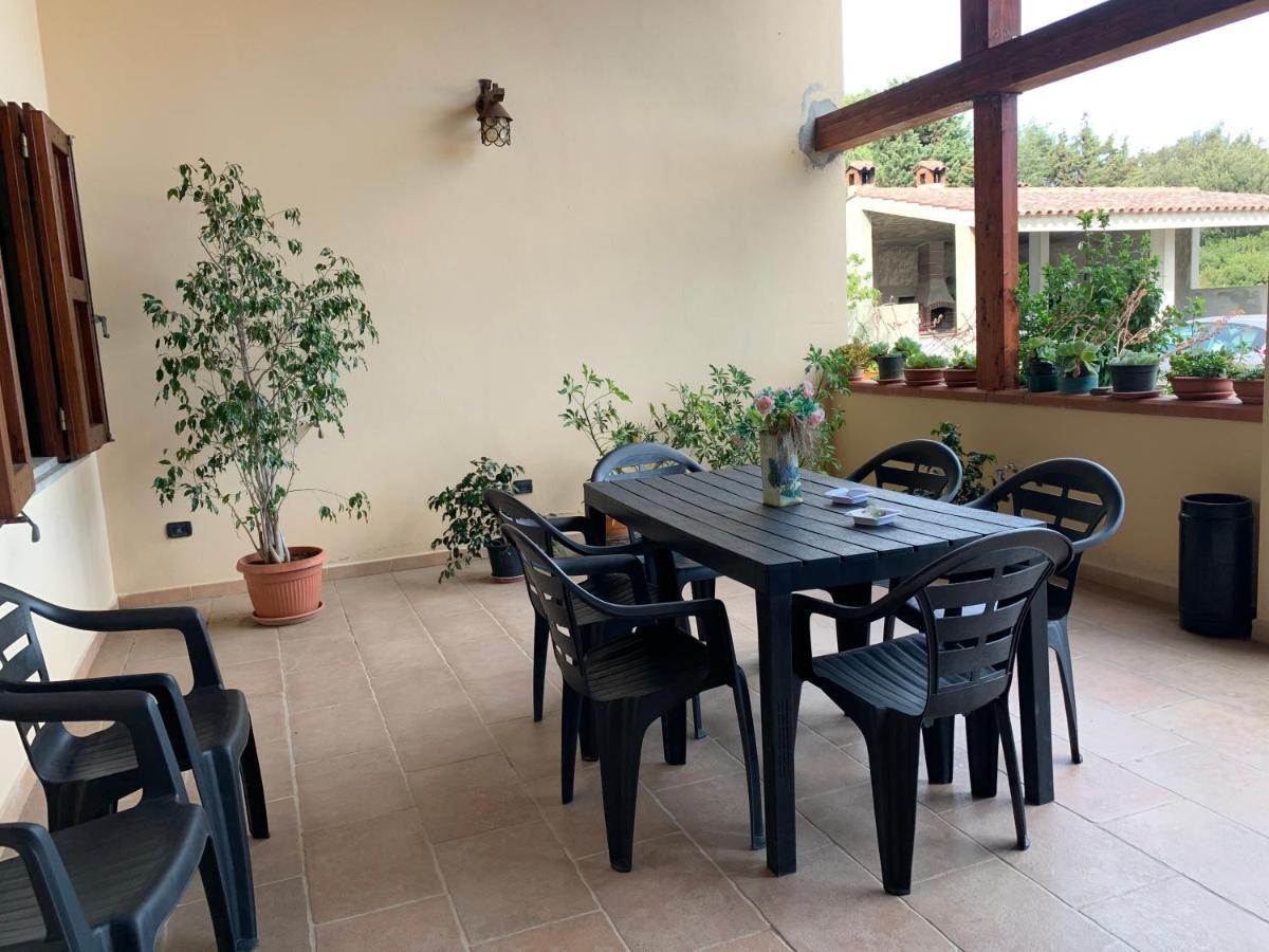 Agriturismo Terra Noas Villaurbana Buitenkant foto